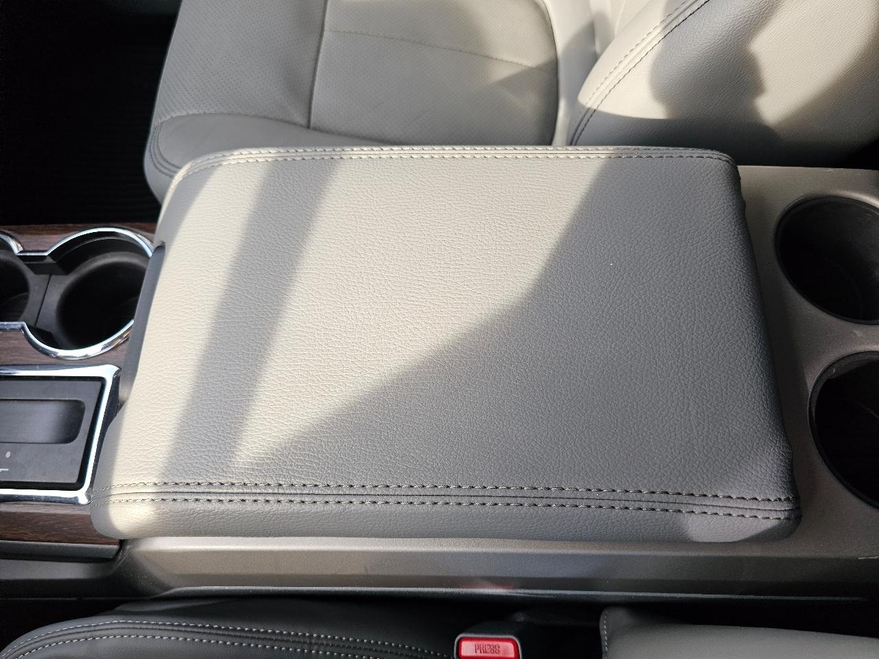 Ford F-150 Lariat SuperCrew 5.5-ft. Bed 4WD 2013