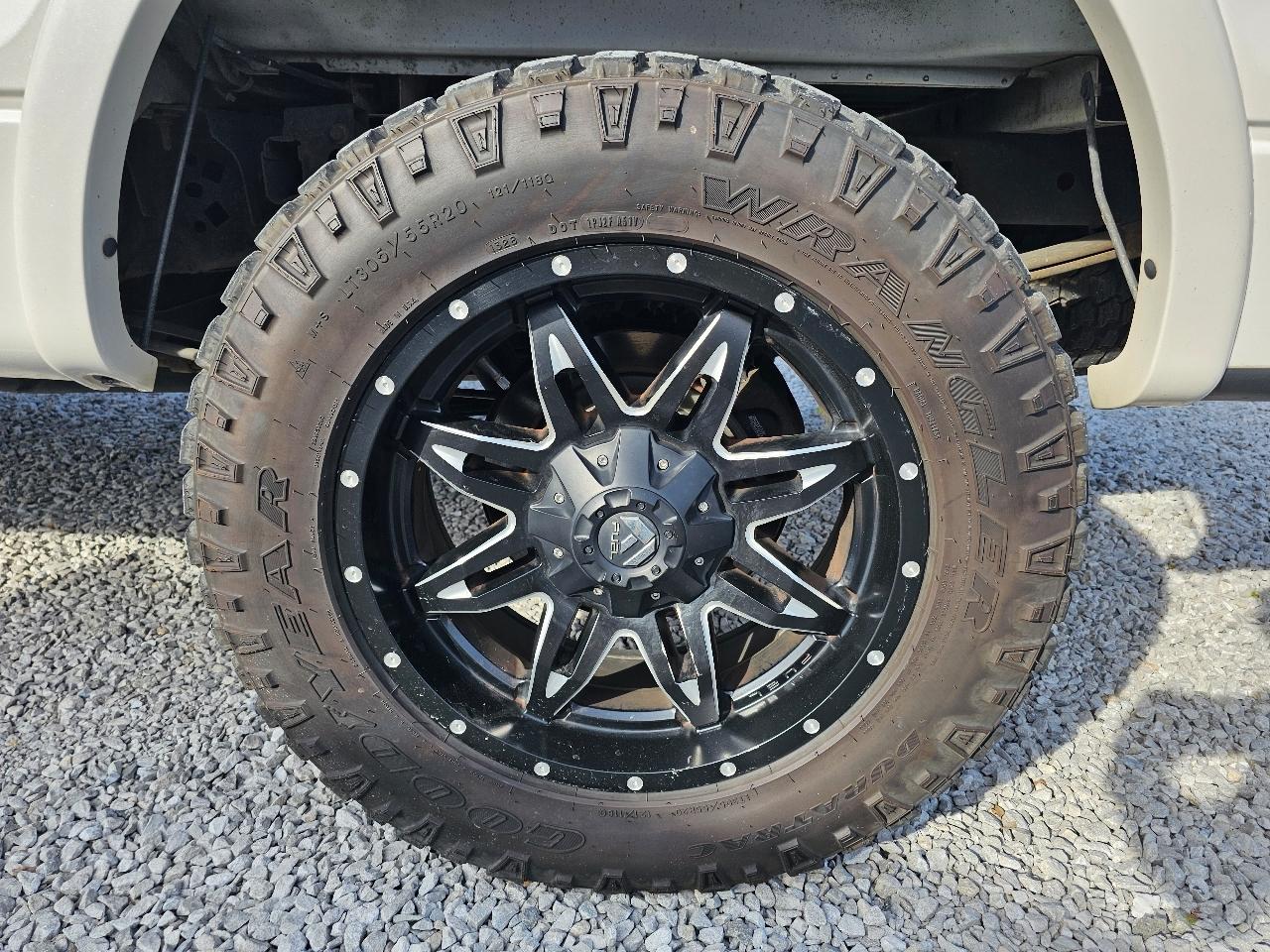 Ford F-150 Lariat SuperCrew 5.5-ft. Bed 4WD 2013