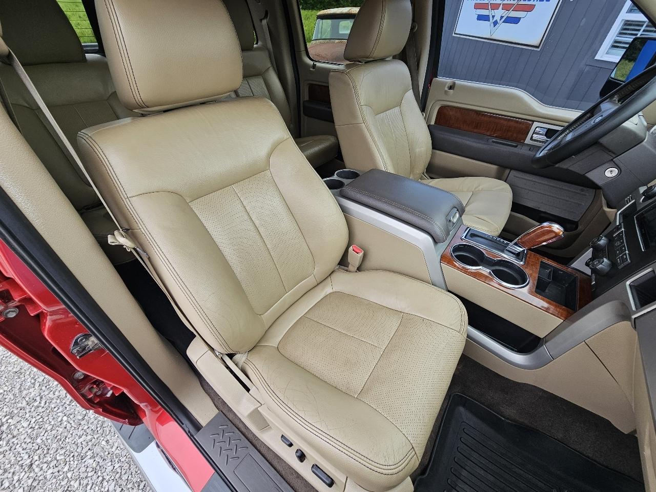 Ford F-150 Lariat SuperCrew 5.5-ft. Bed 4WD 2010