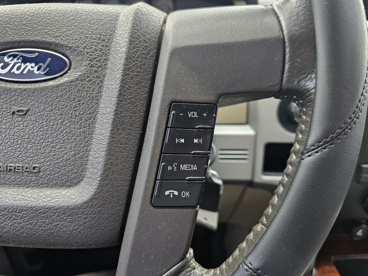 Ford F-150 Lariat SuperCrew 5.5-ft. Bed 4WD 2010