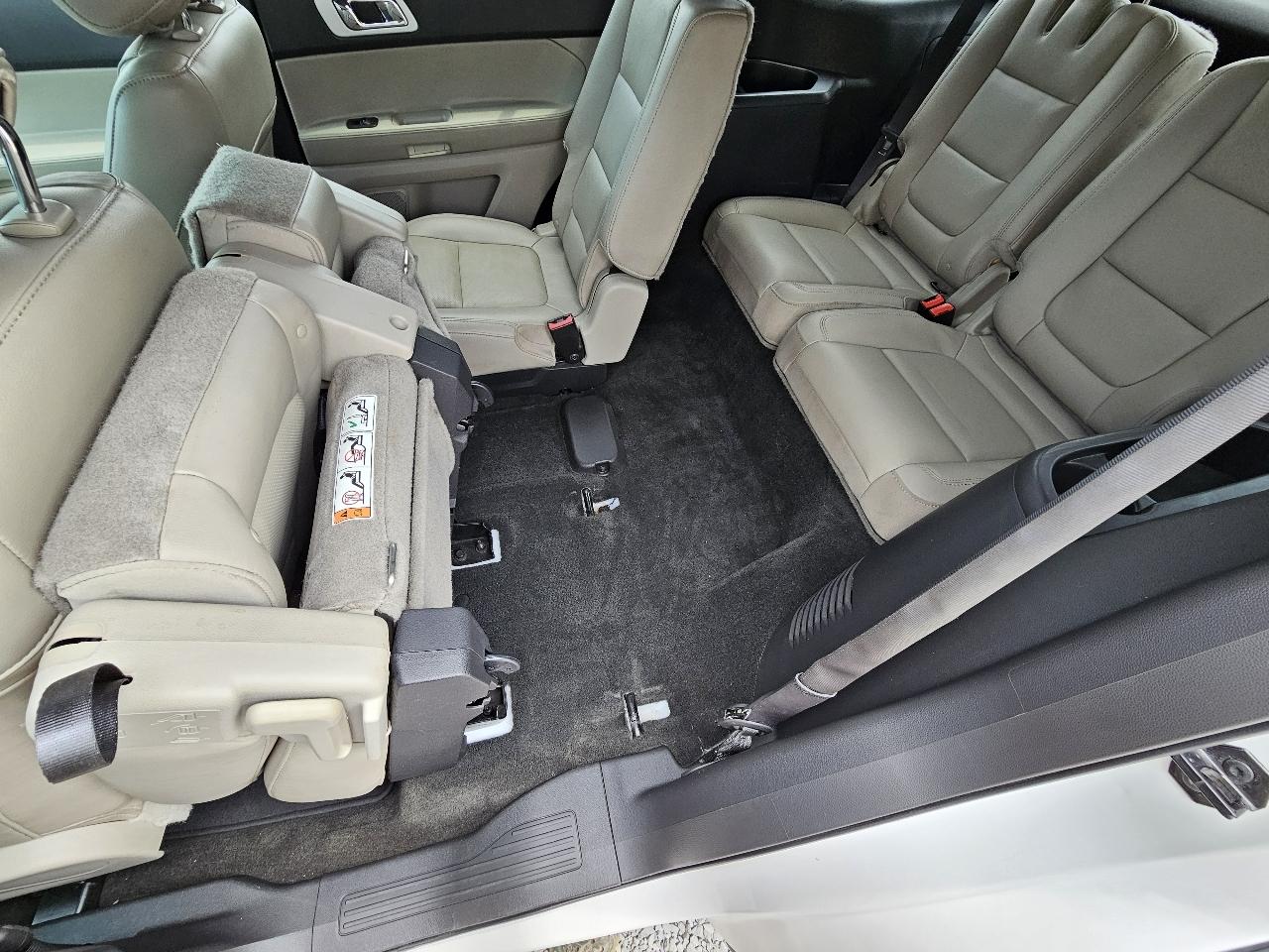 Ford Explorer Limited FWD 2015