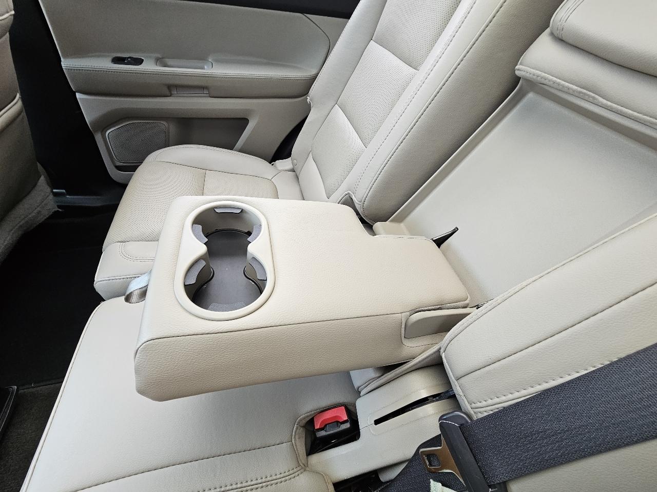 Ford Explorer Limited FWD 2015