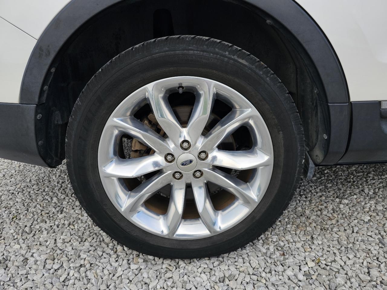 Ford Explorer Limited FWD 2015