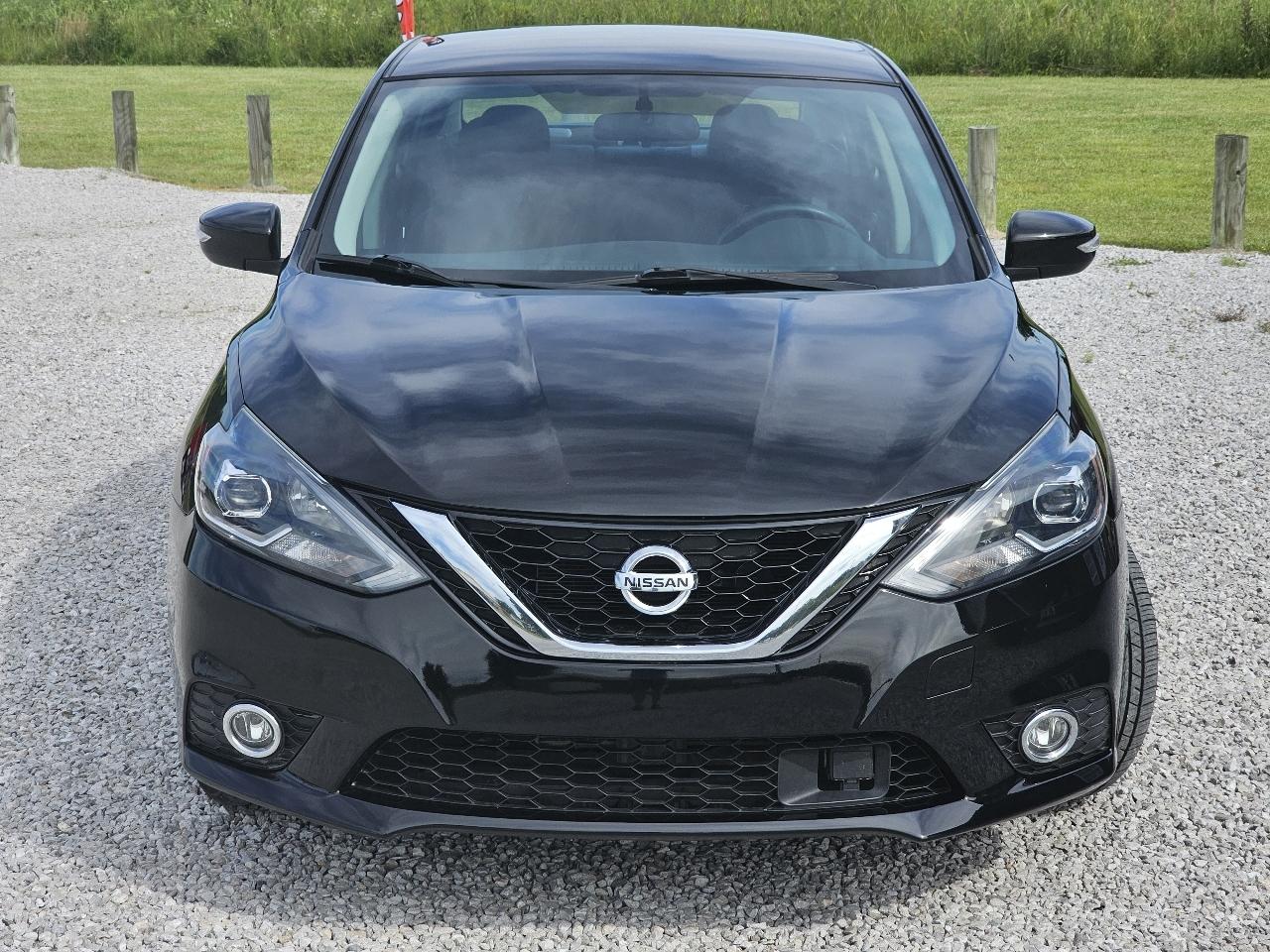 Nissan Sentra SR 4D Sedan 2019