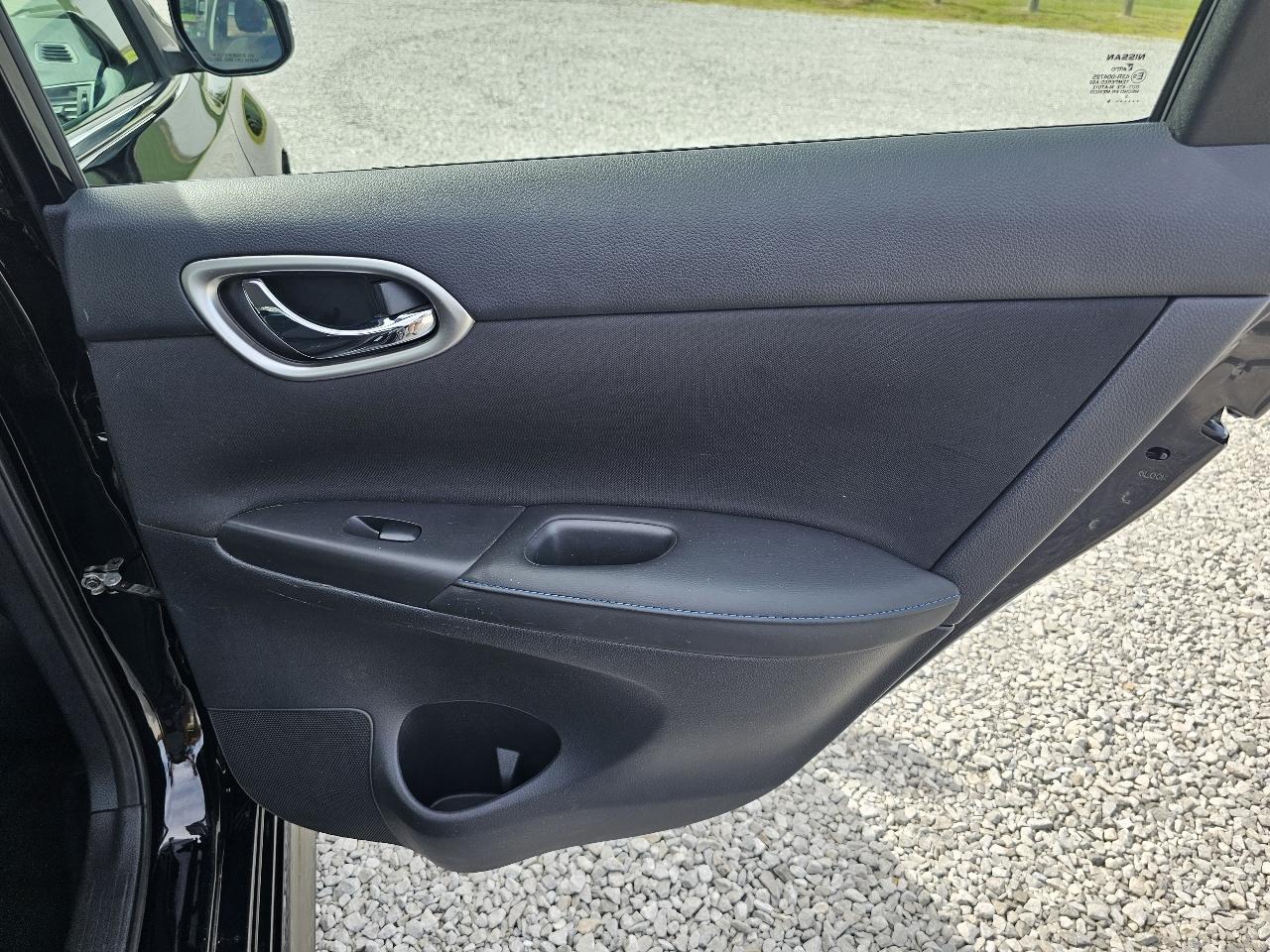 Nissan Sentra SR 4D Sedan 2019