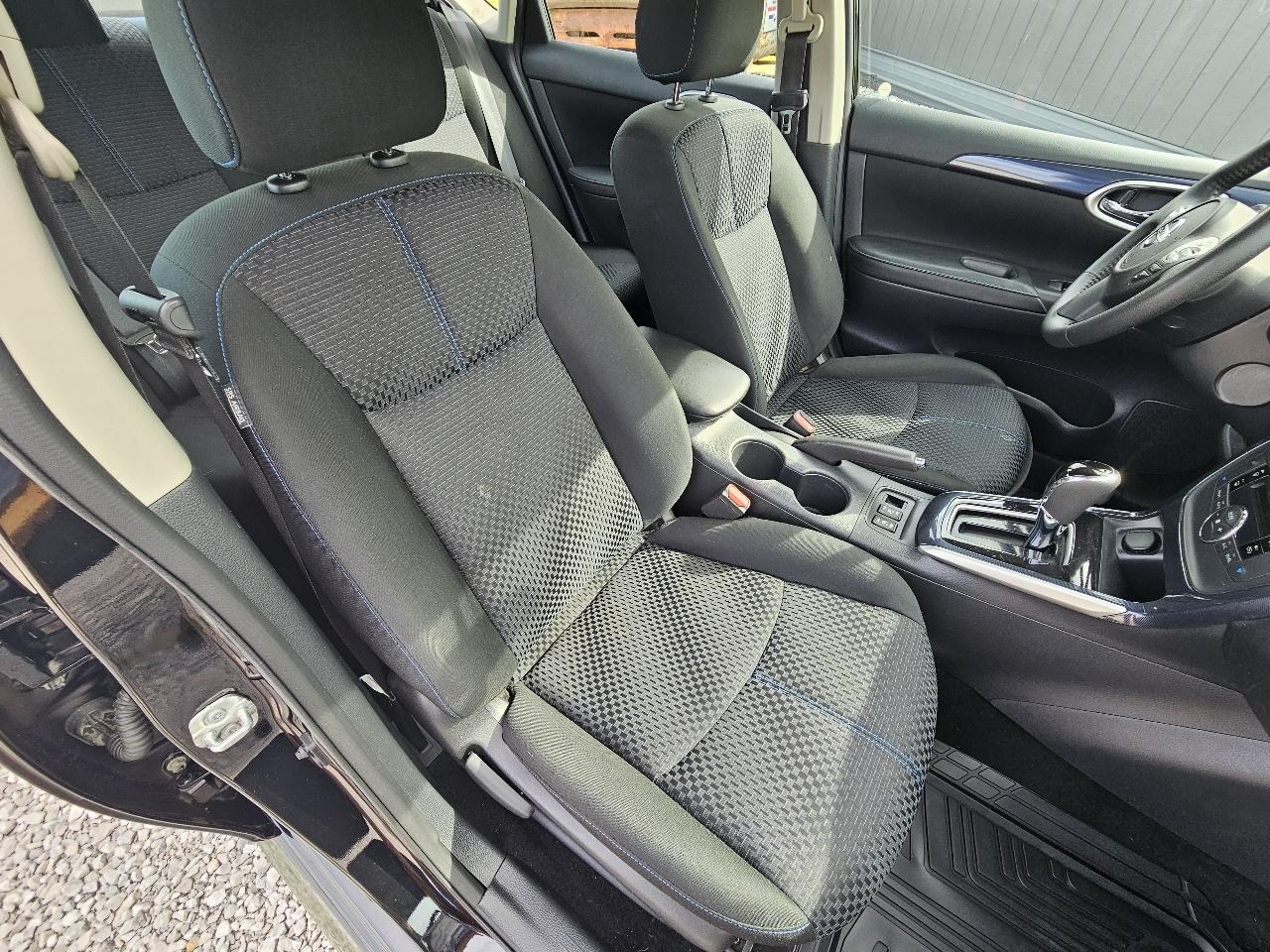 Nissan Sentra SR 4D Sedan 2019