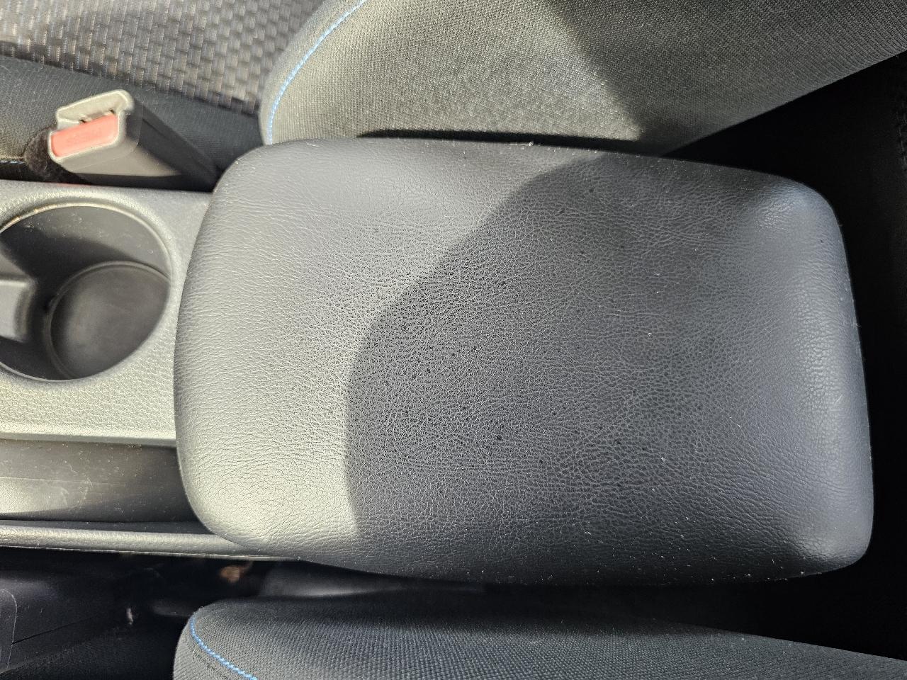 Nissan Sentra SR 4D Sedan 2019