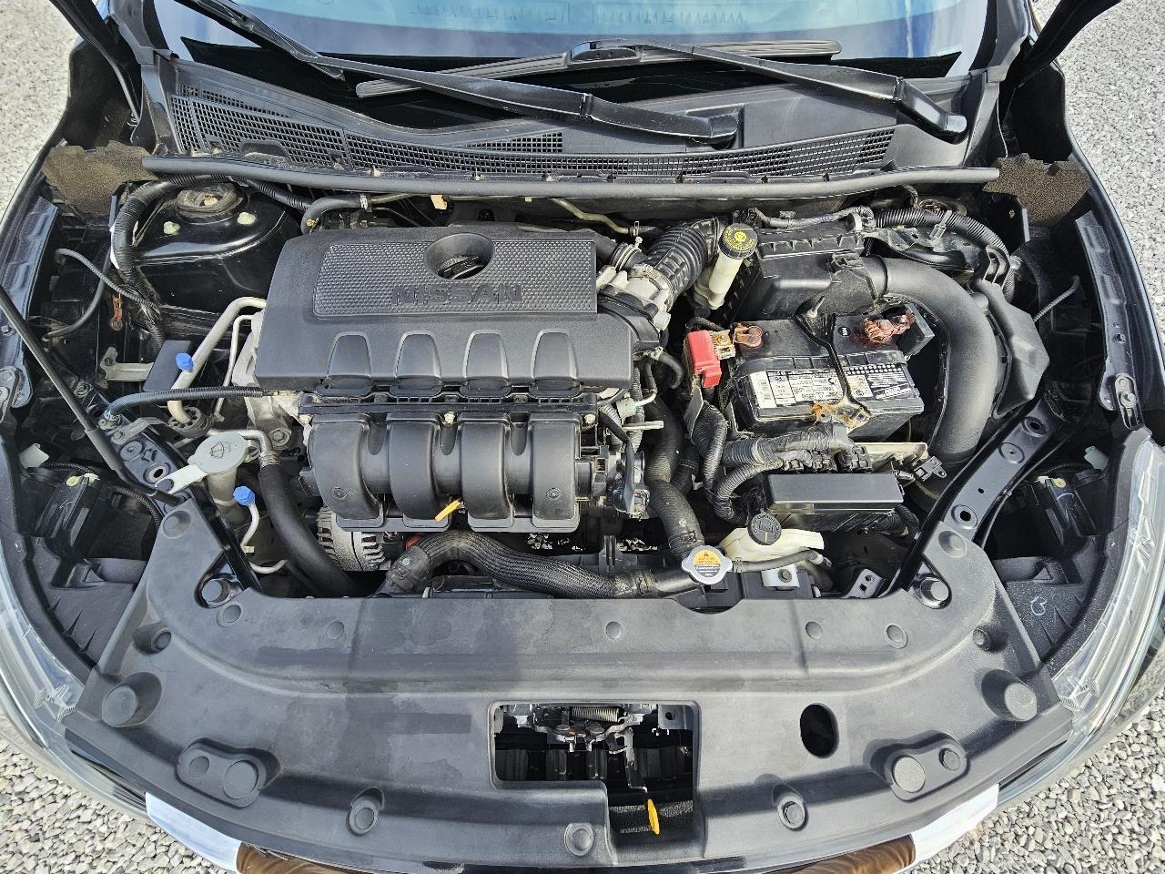 Nissan Sentra SR 4D Sedan 2019