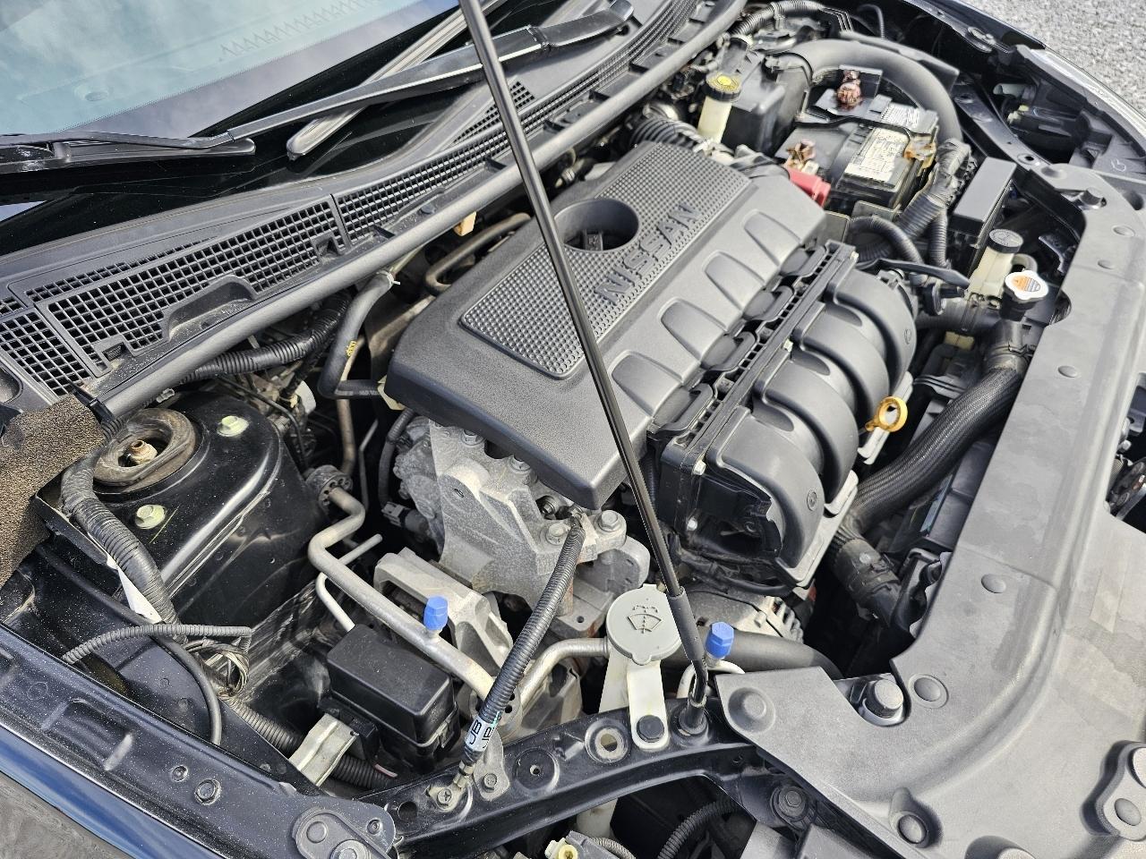Nissan Sentra SR 4D Sedan 2019