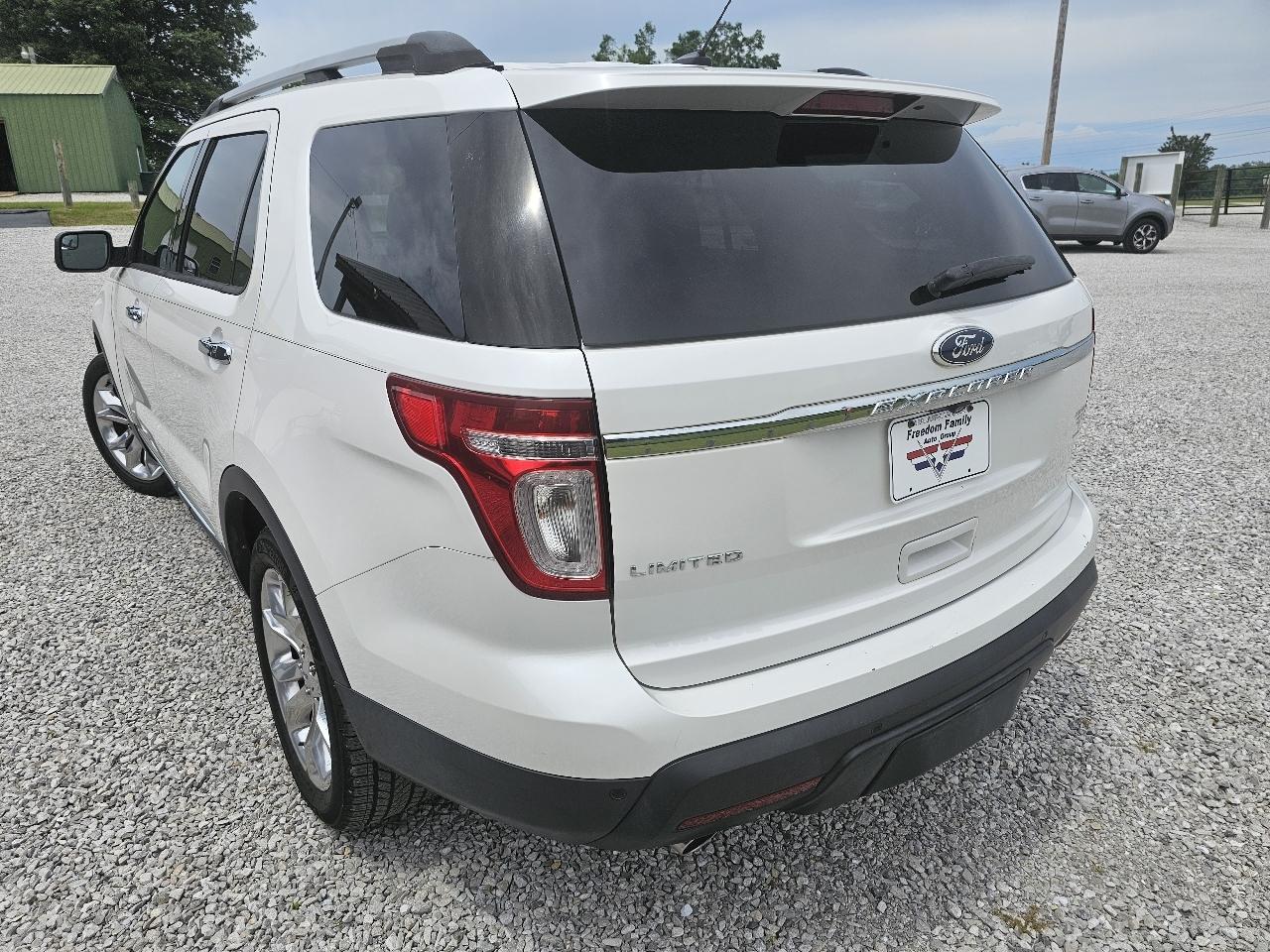Ford Explorer Limited FWD 2012