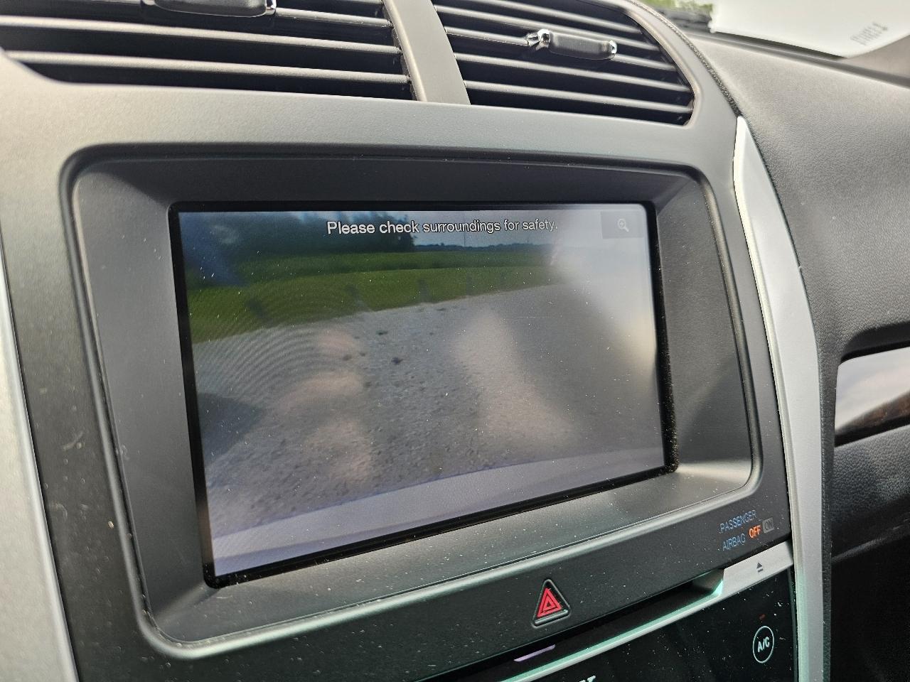 Ford Explorer Limited FWD 2012