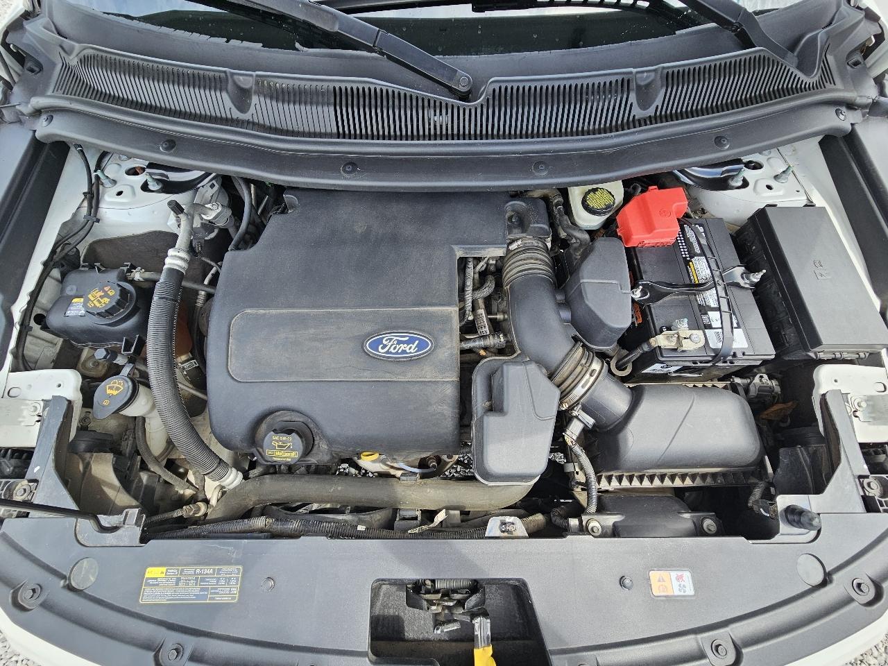 Ford Explorer Limited FWD 2012