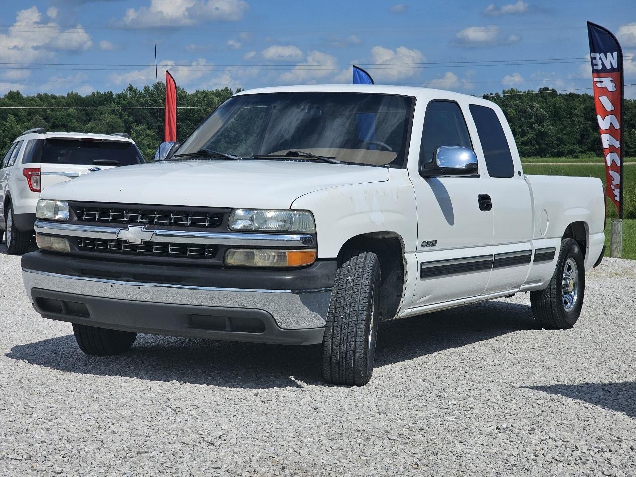 Chevrolet Silverado 1500 LS Ext. Cab 2WD 2000