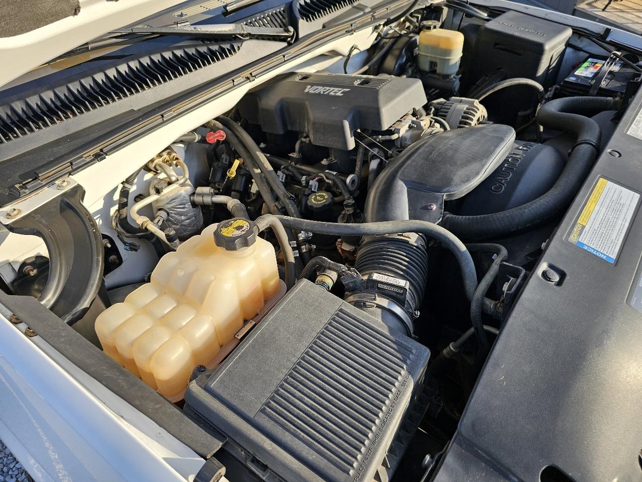 Chevrolet Silverado 1500 LS Ext. Cab 2WD 2000