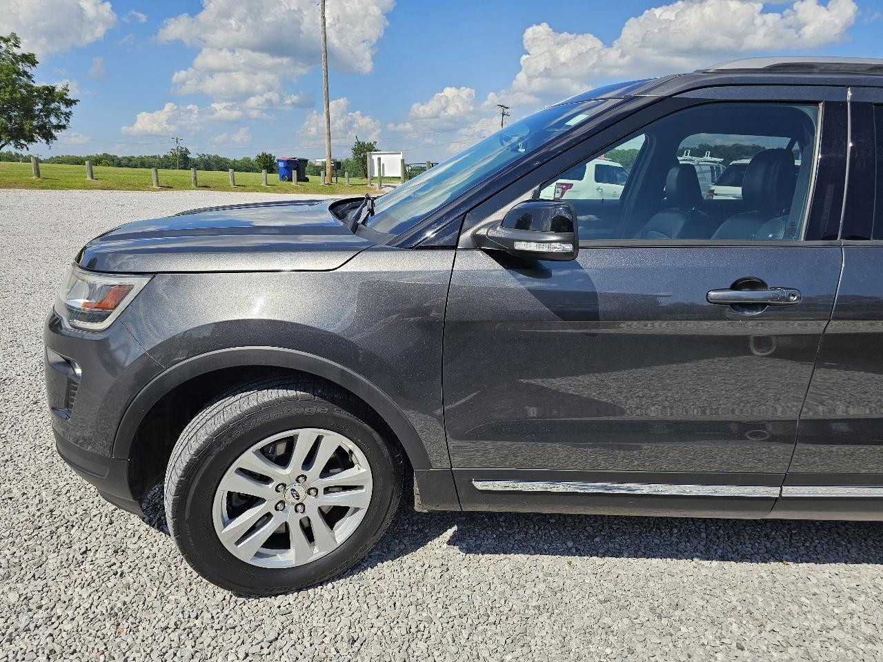 Ford Explorer XLT 4WD 2018