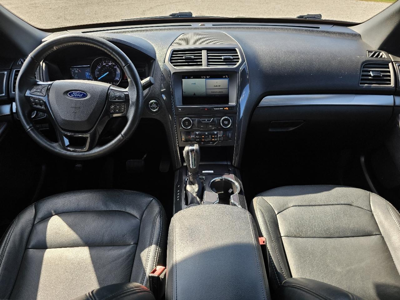 Ford Explorer XLT 4WD 2018