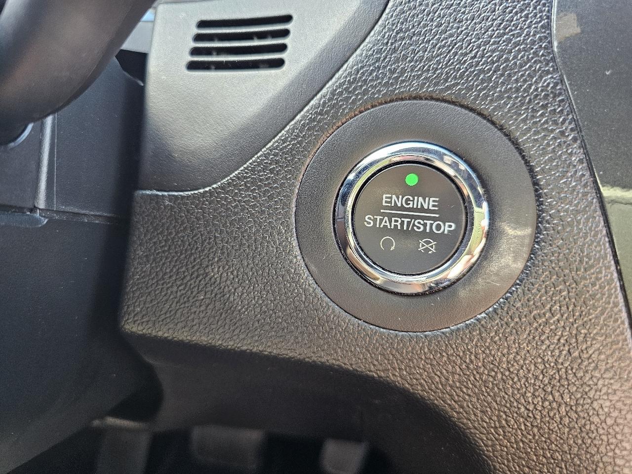 Ford Explorer XLT 4WD 2018