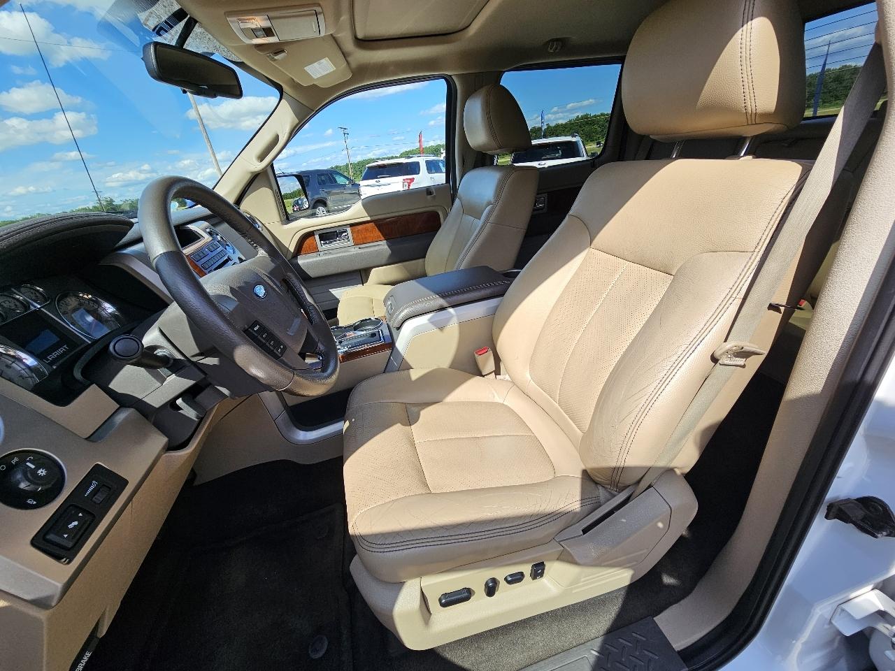 Ford F-150 Lariat SuperCrew 5.5-ft. Bed 4WD 2010