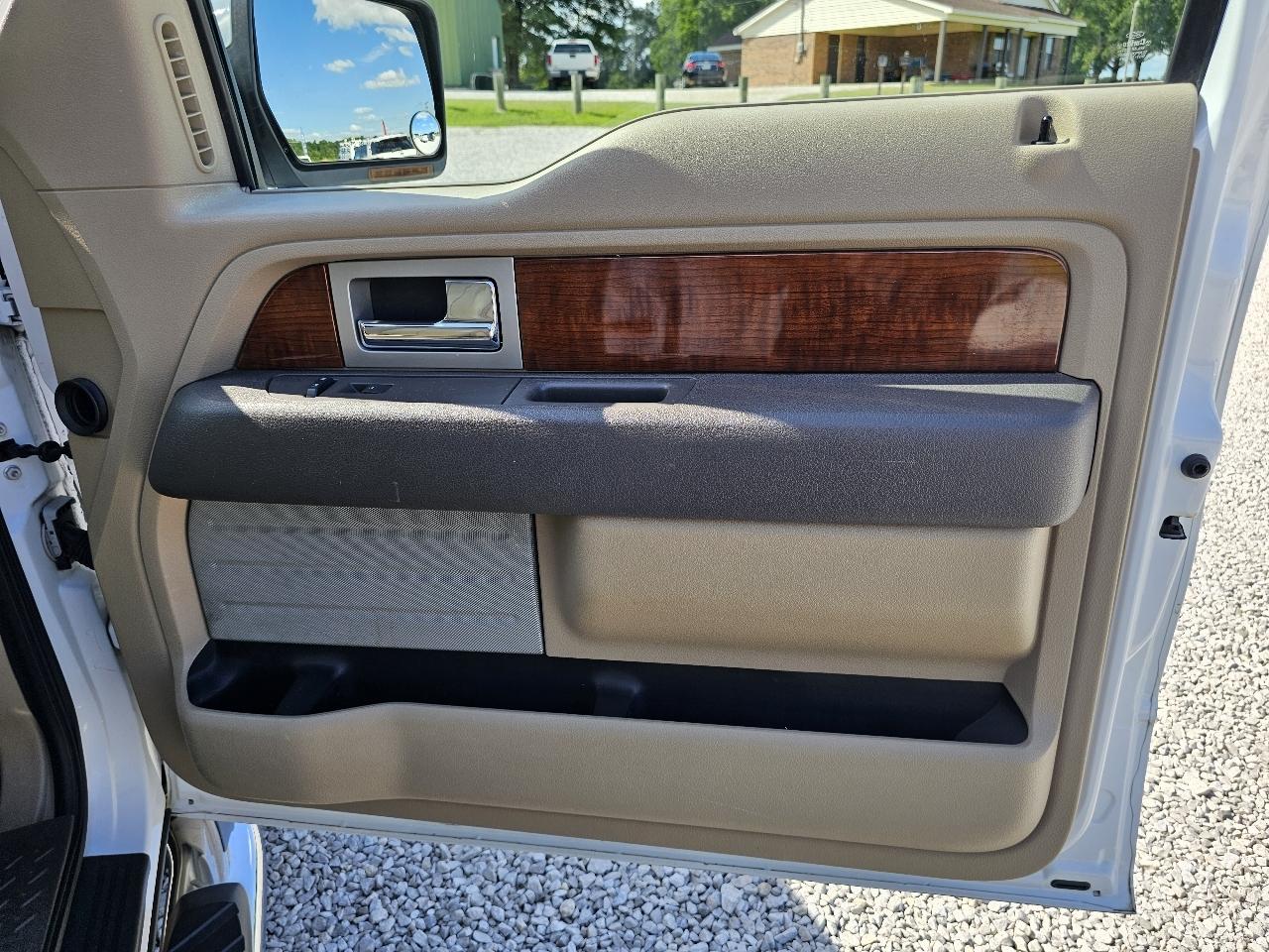 Ford F-150 Lariat SuperCrew 5.5-ft. Bed 4WD 2010