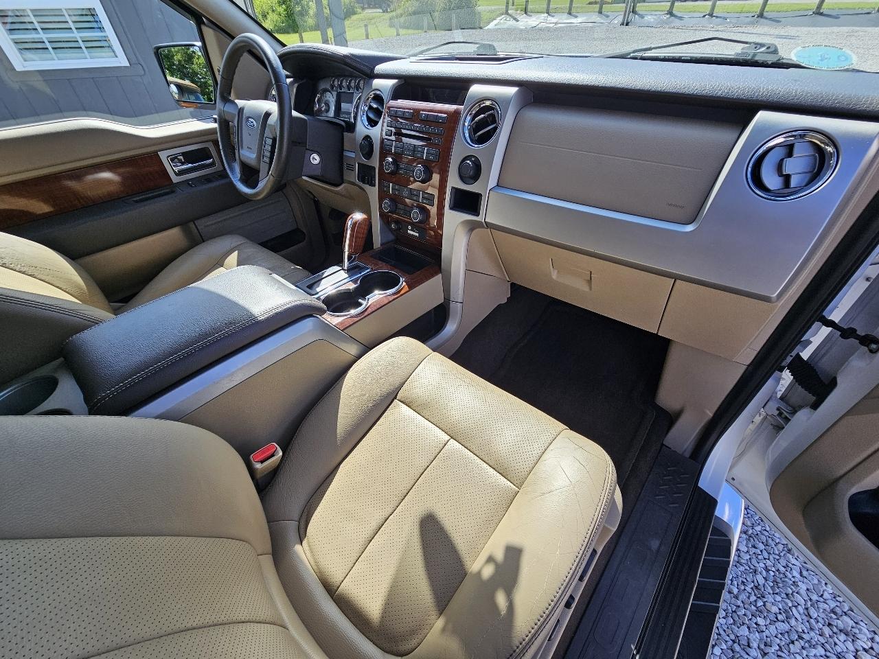 Ford F-150 Lariat SuperCrew 5.5-ft. Bed 4WD 2010