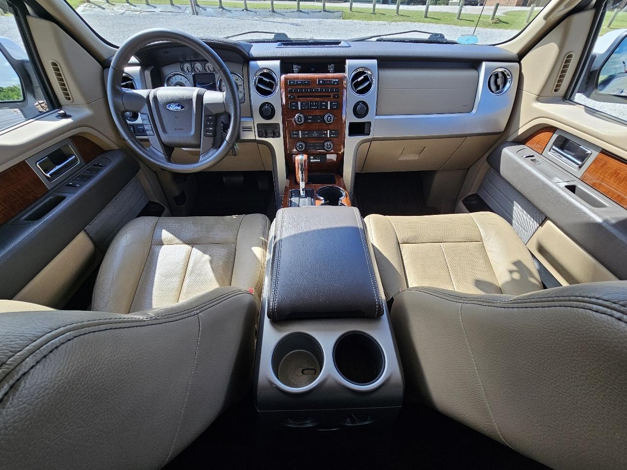 Ford F-150 Lariat SuperCrew 5.5-ft. Bed 4WD 2010
