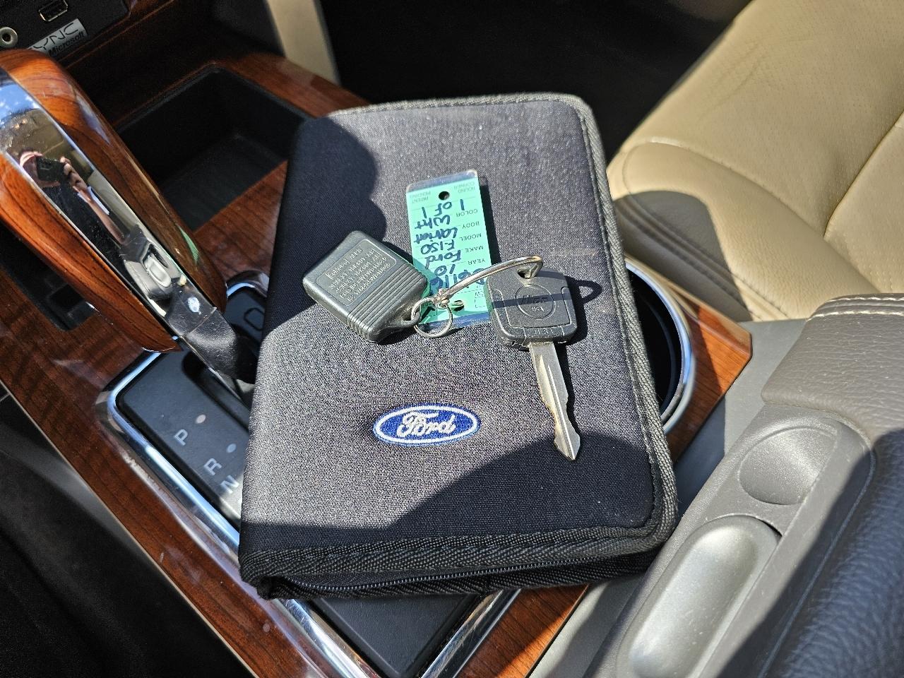 Ford F-150 Lariat SuperCrew 5.5-ft. Bed 4WD 2010