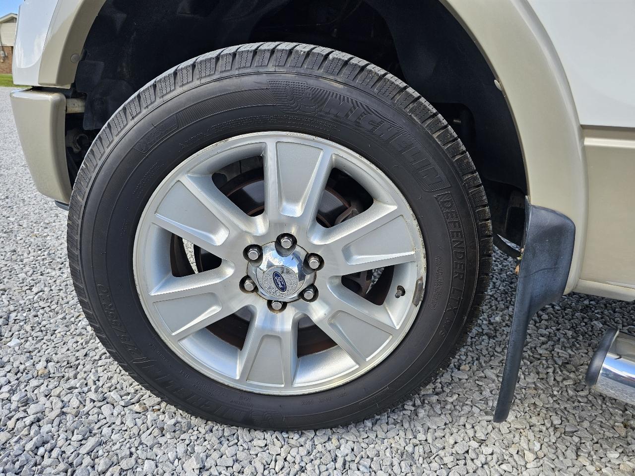 Ford F-150 Lariat SuperCrew 5.5-ft. Bed 4WD 2010