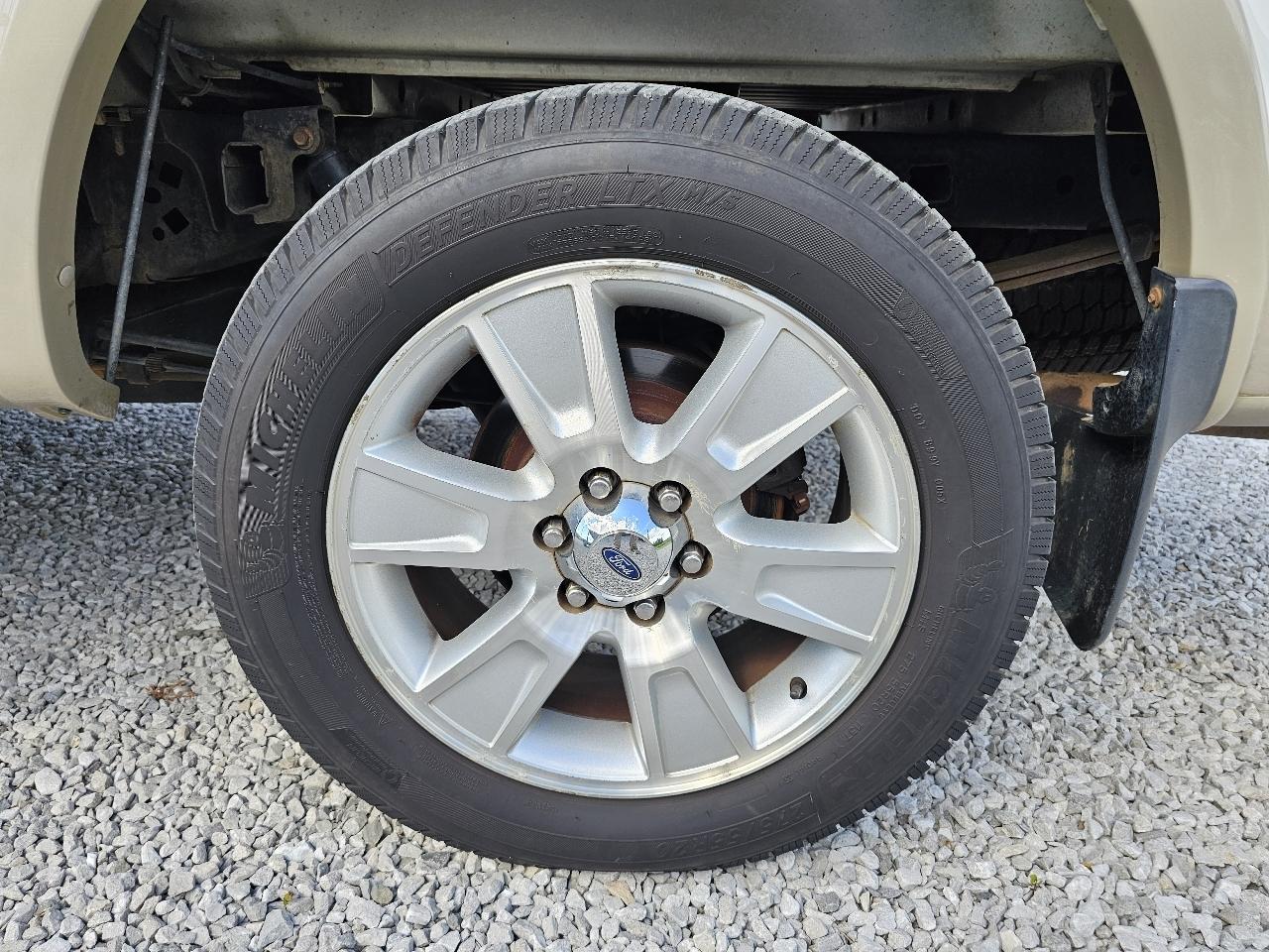 Ford F-150 Lariat SuperCrew 5.5-ft. Bed 4WD 2010