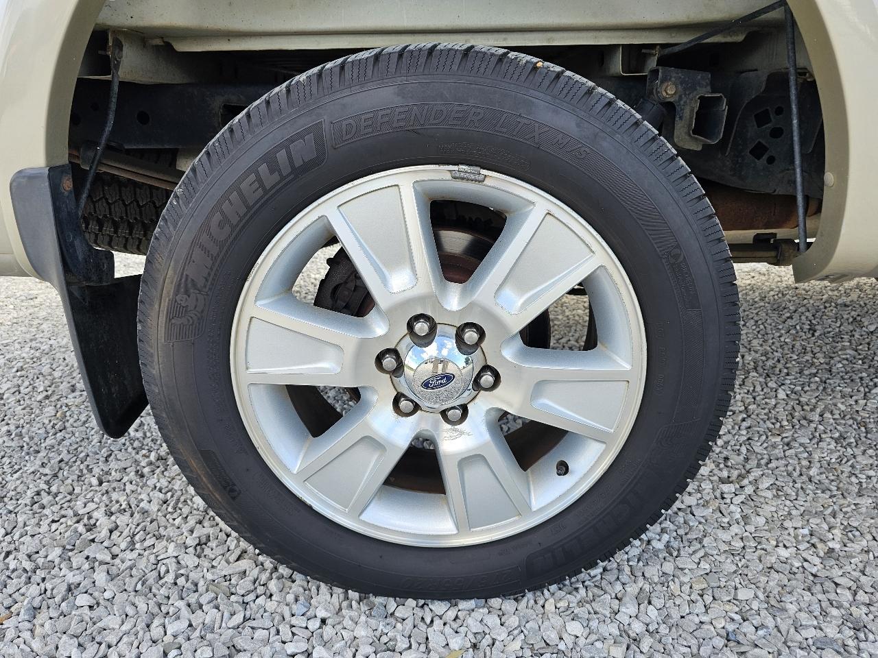 Ford F-150 Lariat SuperCrew 5.5-ft. Bed 4WD 2010