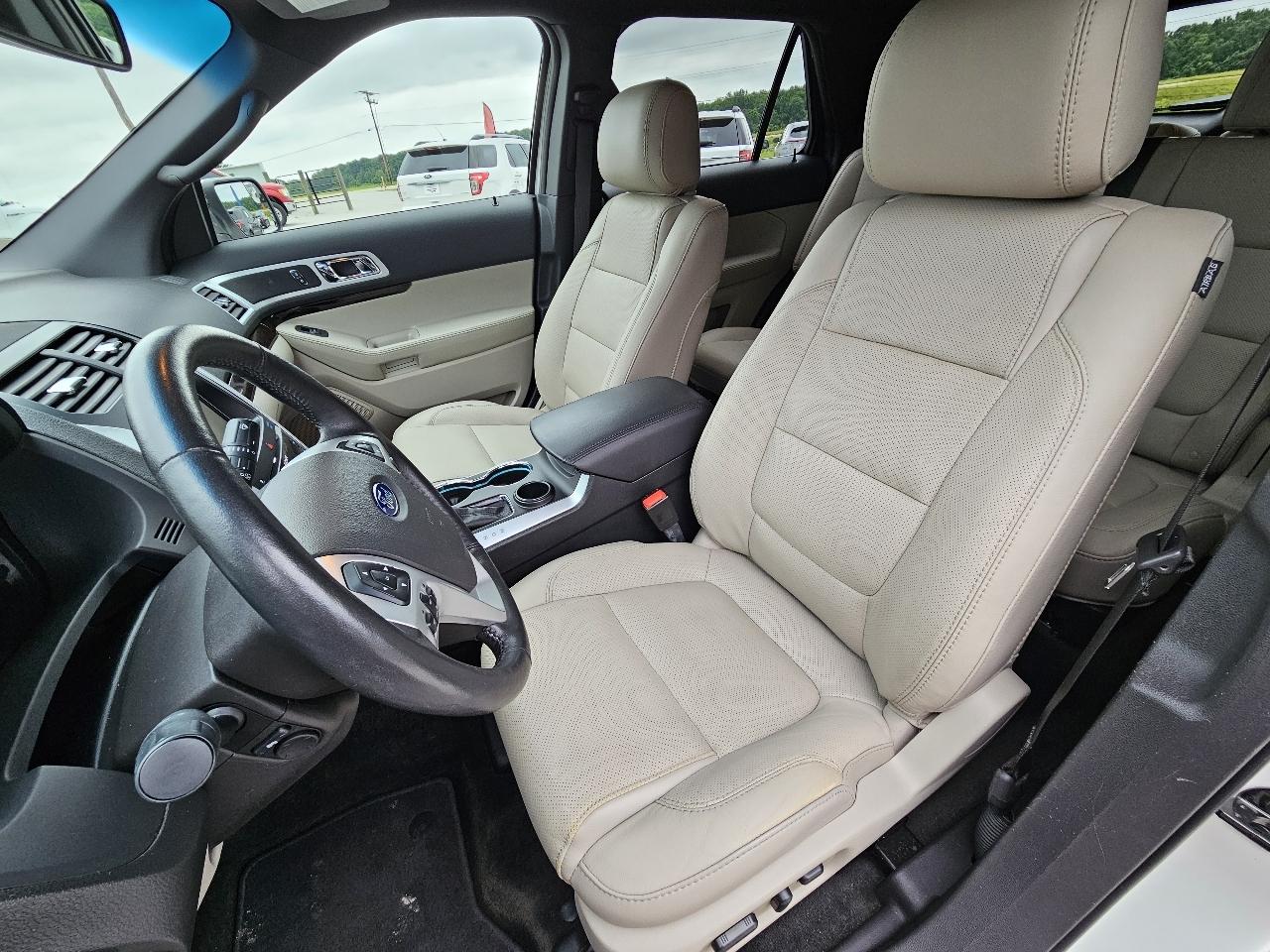 Ford Explorer Limited FWD 2015