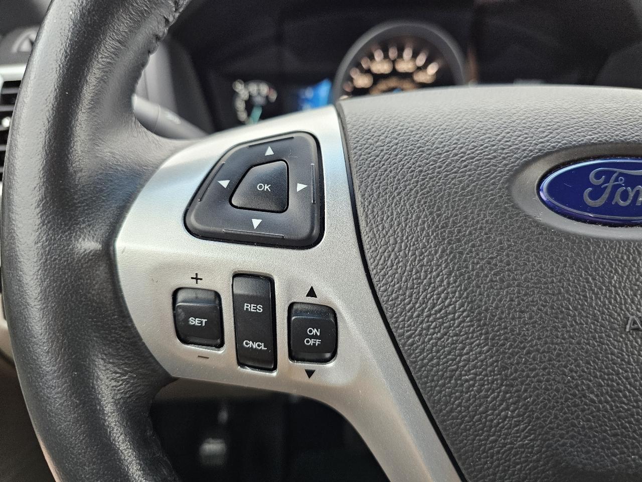 Ford Explorer Limited FWD 2015