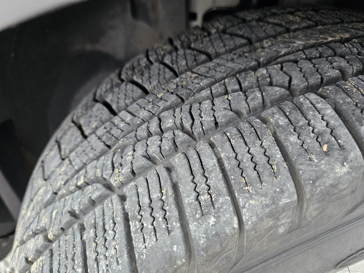 Ford Explorer Limited FWD 2015