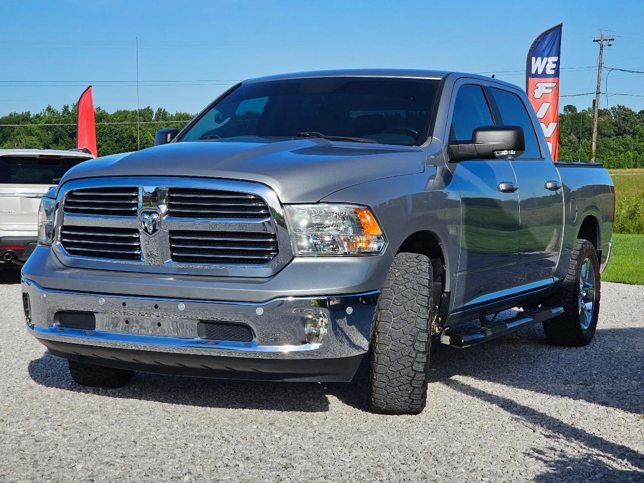 RAM 1500 Classic Big Horn 4x4 Crew Cab 5'7" Box 2019
