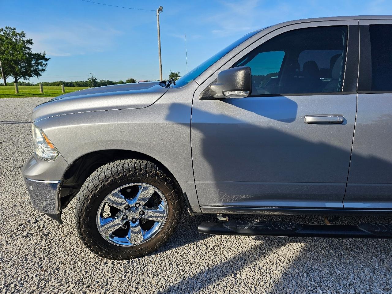 RAM 1500 Classic Big Horn 4x4 Crew Cab 5'7" Box 2019