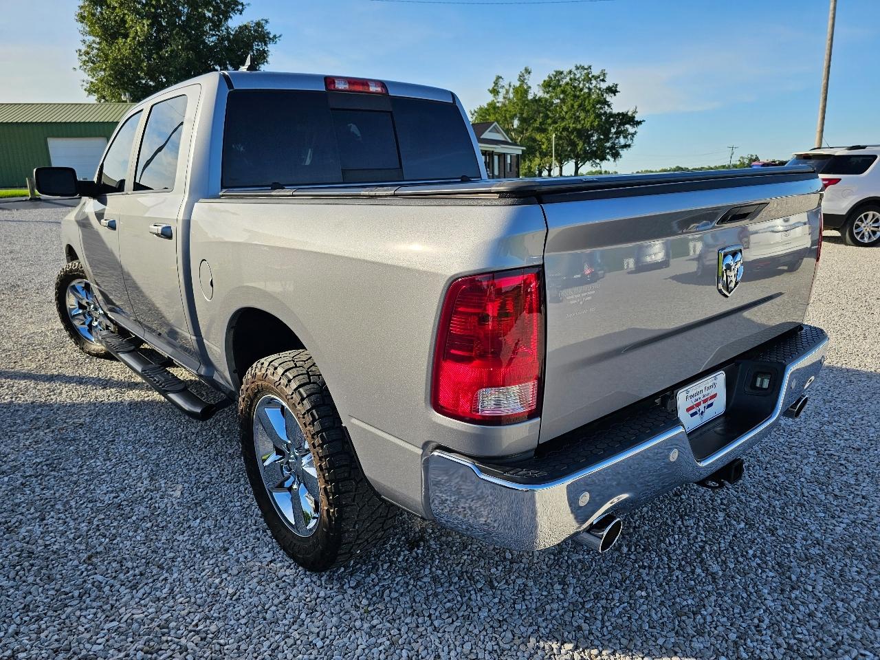 RAM 1500 Classic Big Horn 4x4 Crew Cab 5'7" Box 2019