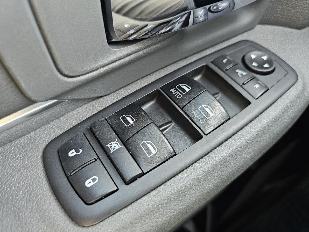 RAM 1500 Classic Big Horn 4x4 Crew Cab 5'7" Box 2019