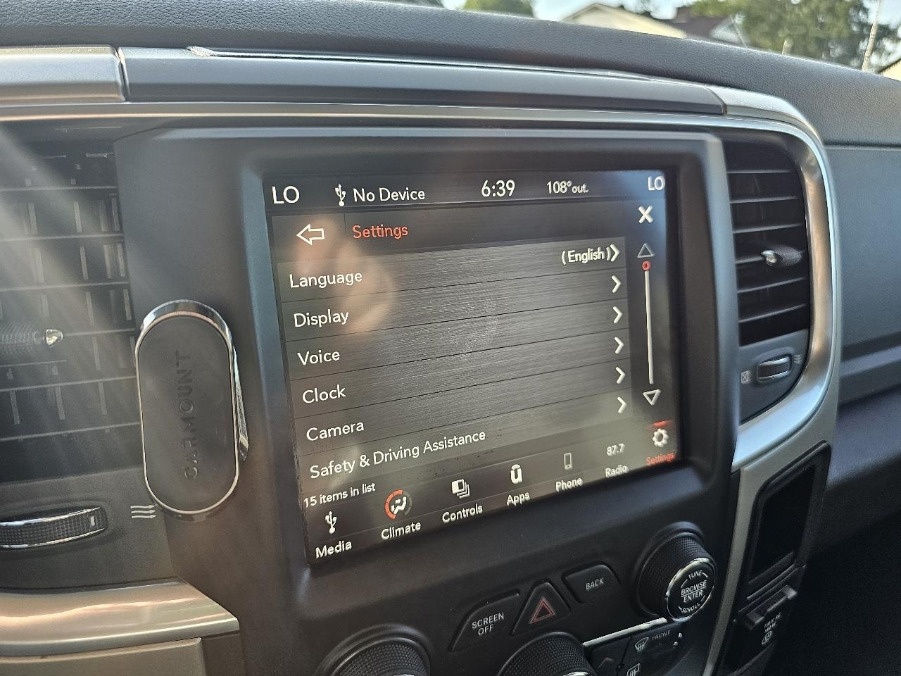 RAM 1500 Classic Big Horn 4x4 Crew Cab 5'7" Box 2019