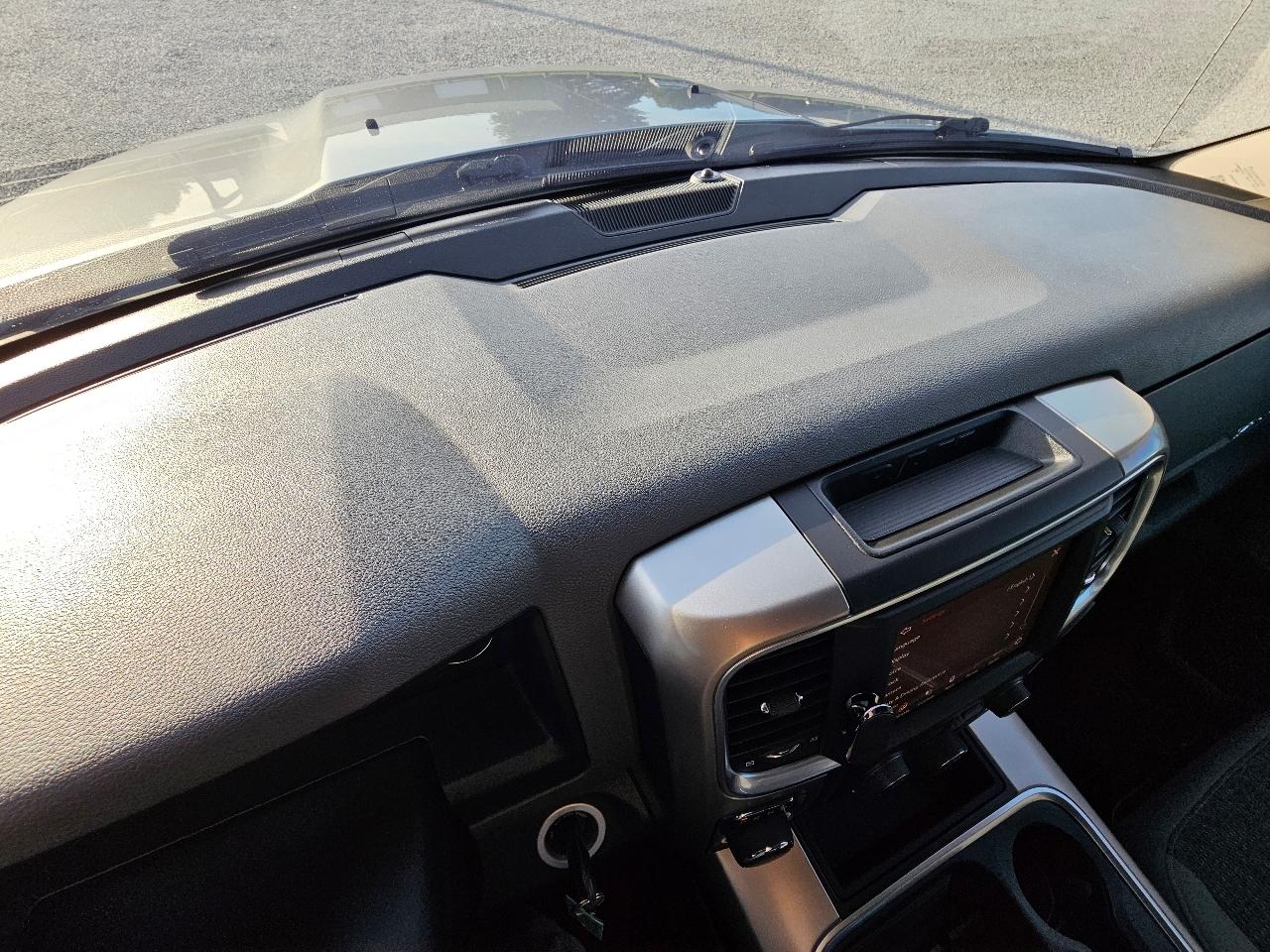 RAM 1500 Classic Big Horn 4x4 Crew Cab 5'7" Box 2019
