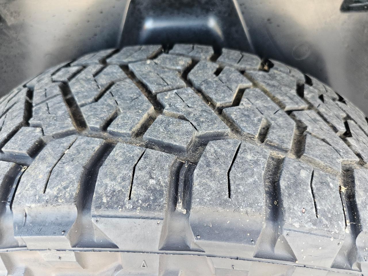 RAM 1500 Classic Big Horn 4x4 Crew Cab 5'7" Box 2019