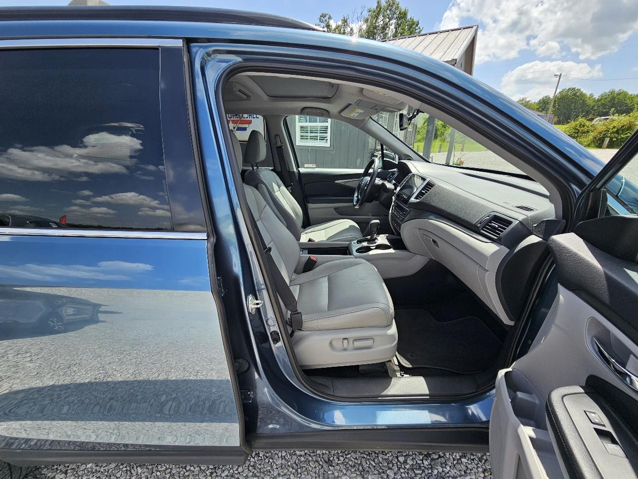 Honda Pilot EX-L w/RES 2018