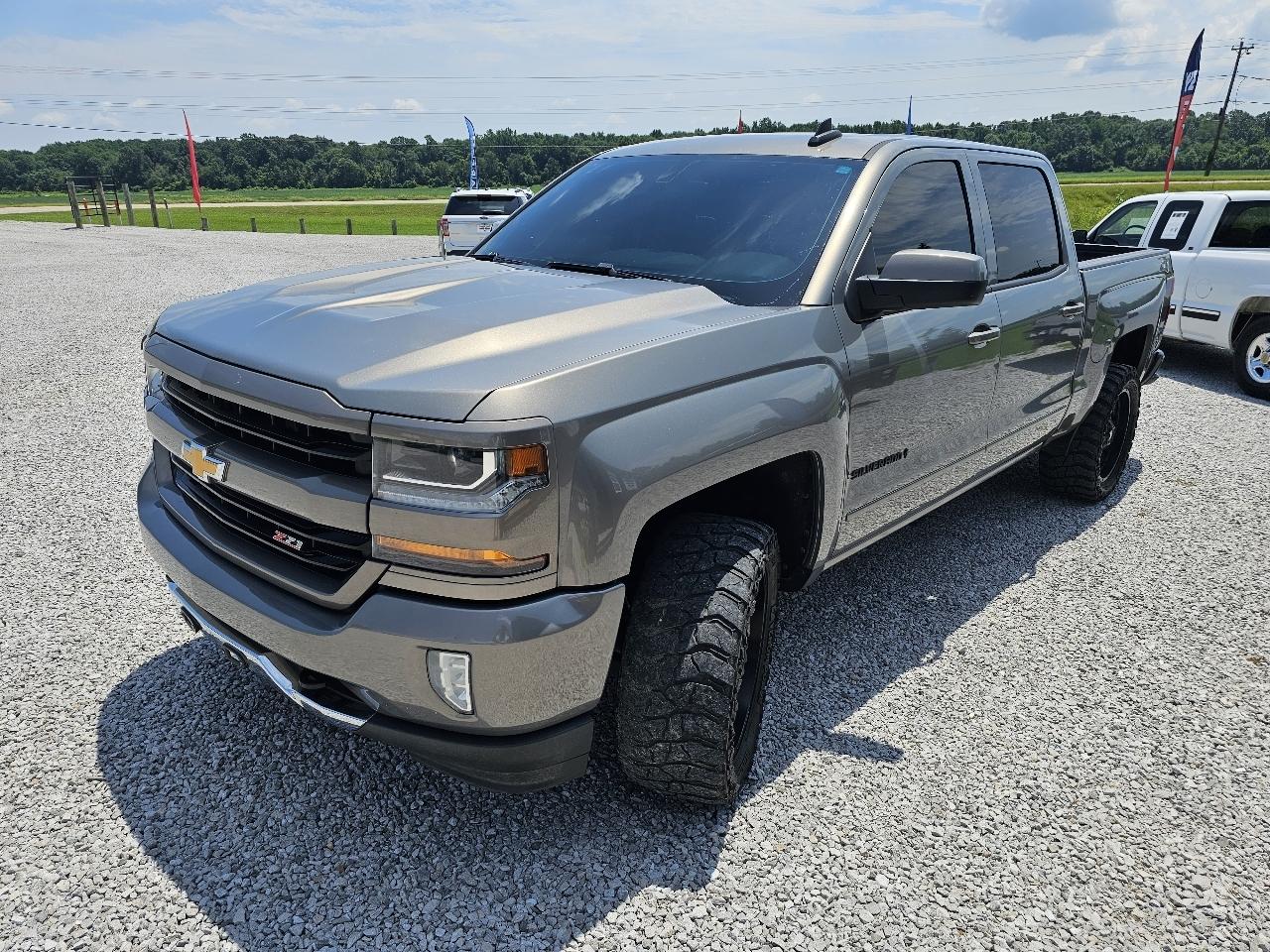 Chevrolet Silverado 1500 LT Z71 Crew Cab 4WD 2017