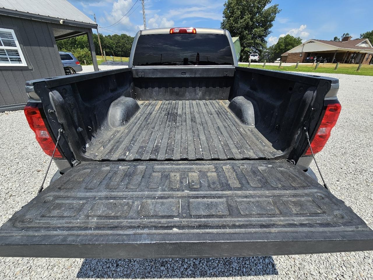 Chevrolet Silverado 1500 LT Z71 Crew Cab 4WD 2017