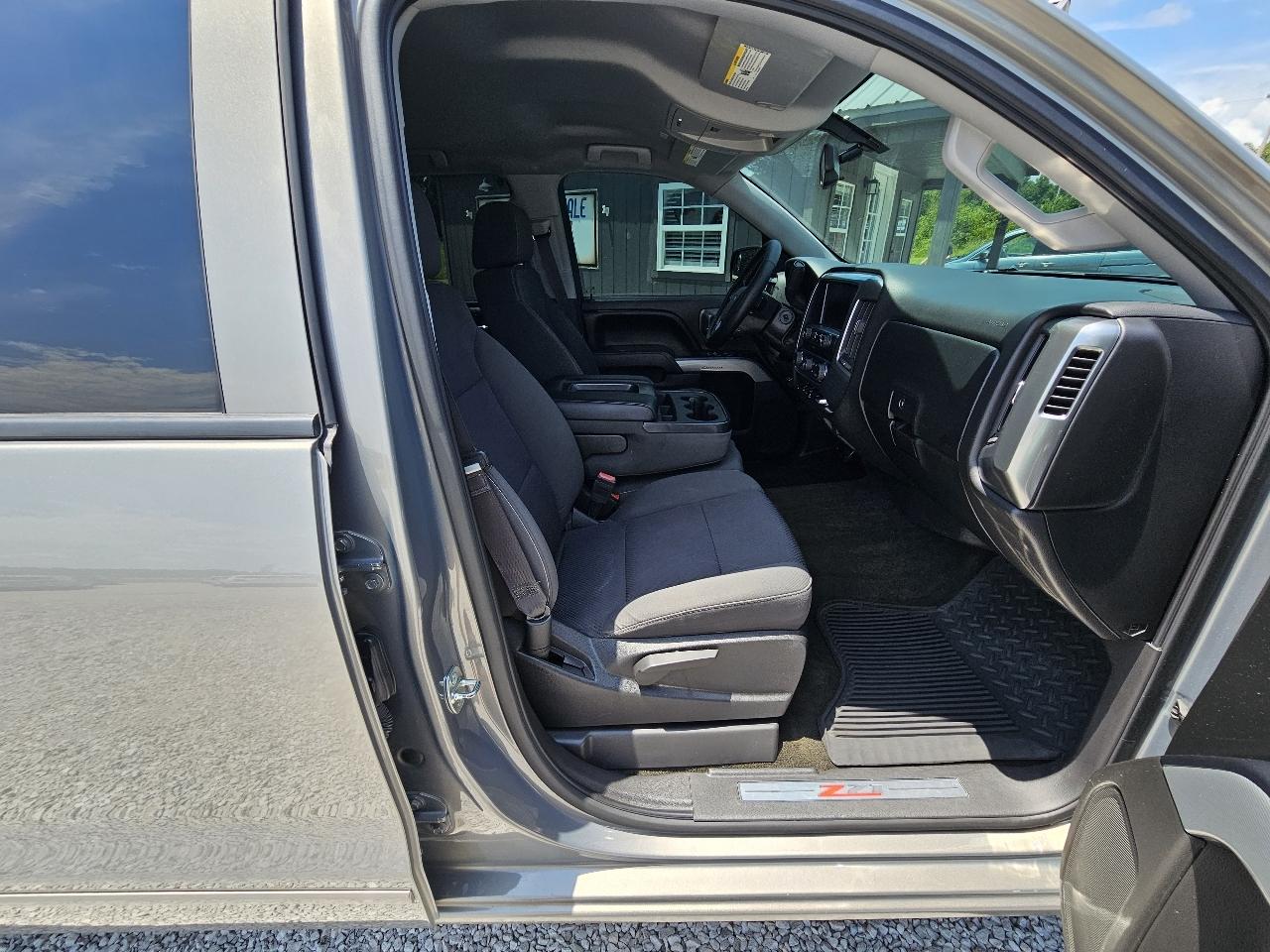 Chevrolet Silverado 1500 LT Z71 Crew Cab 4WD 2017