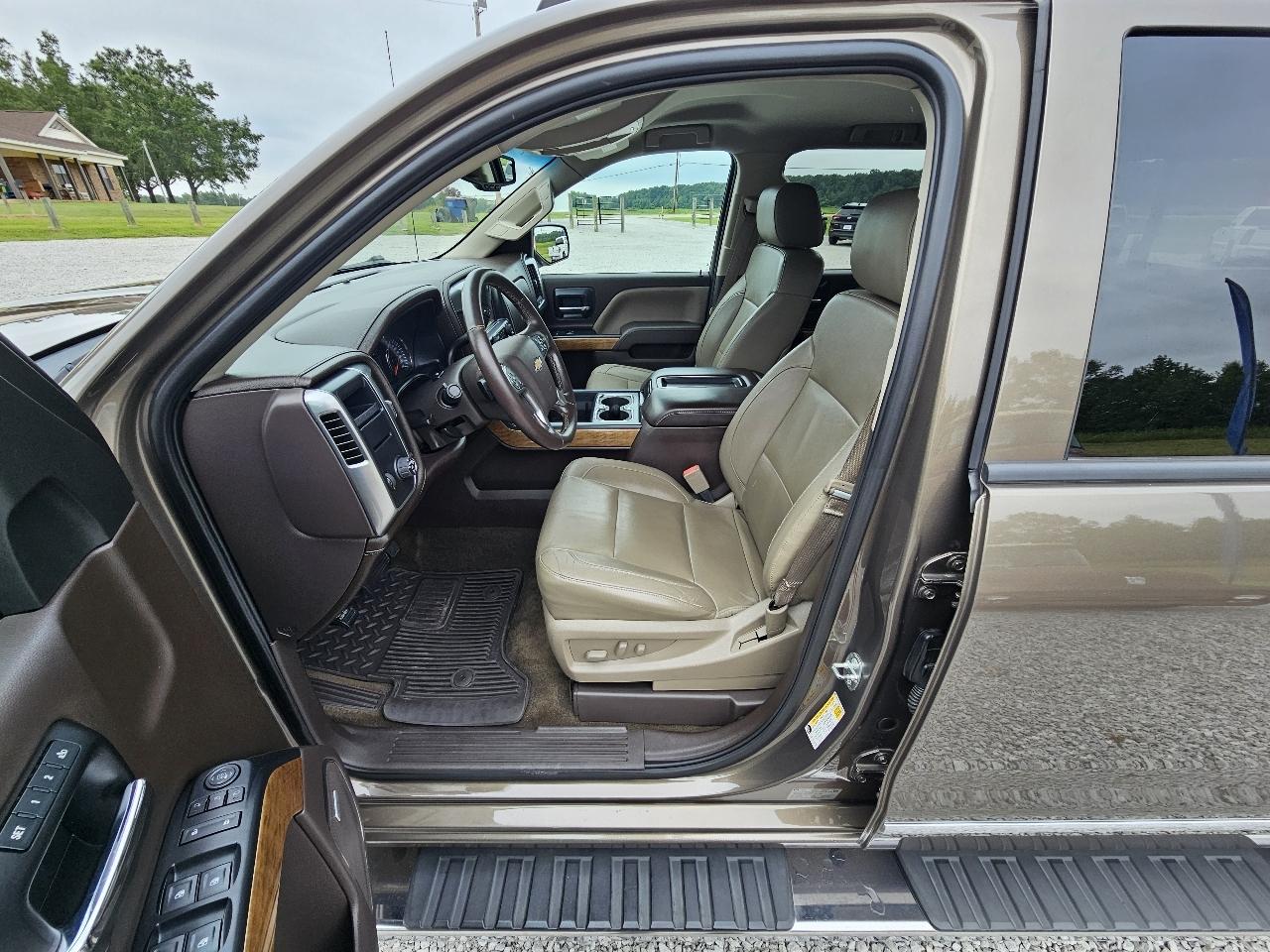 Chevrolet Silverado 1500 LTZ Crew Cab 2WD 2014