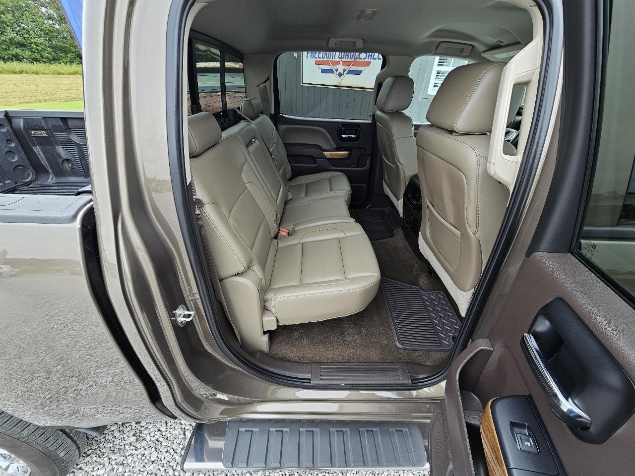 Chevrolet Silverado 1500 LTZ Crew Cab 2WD 2014