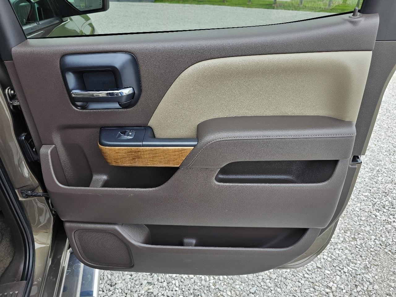 Chevrolet Silverado 1500 LTZ Crew Cab 2WD 2014