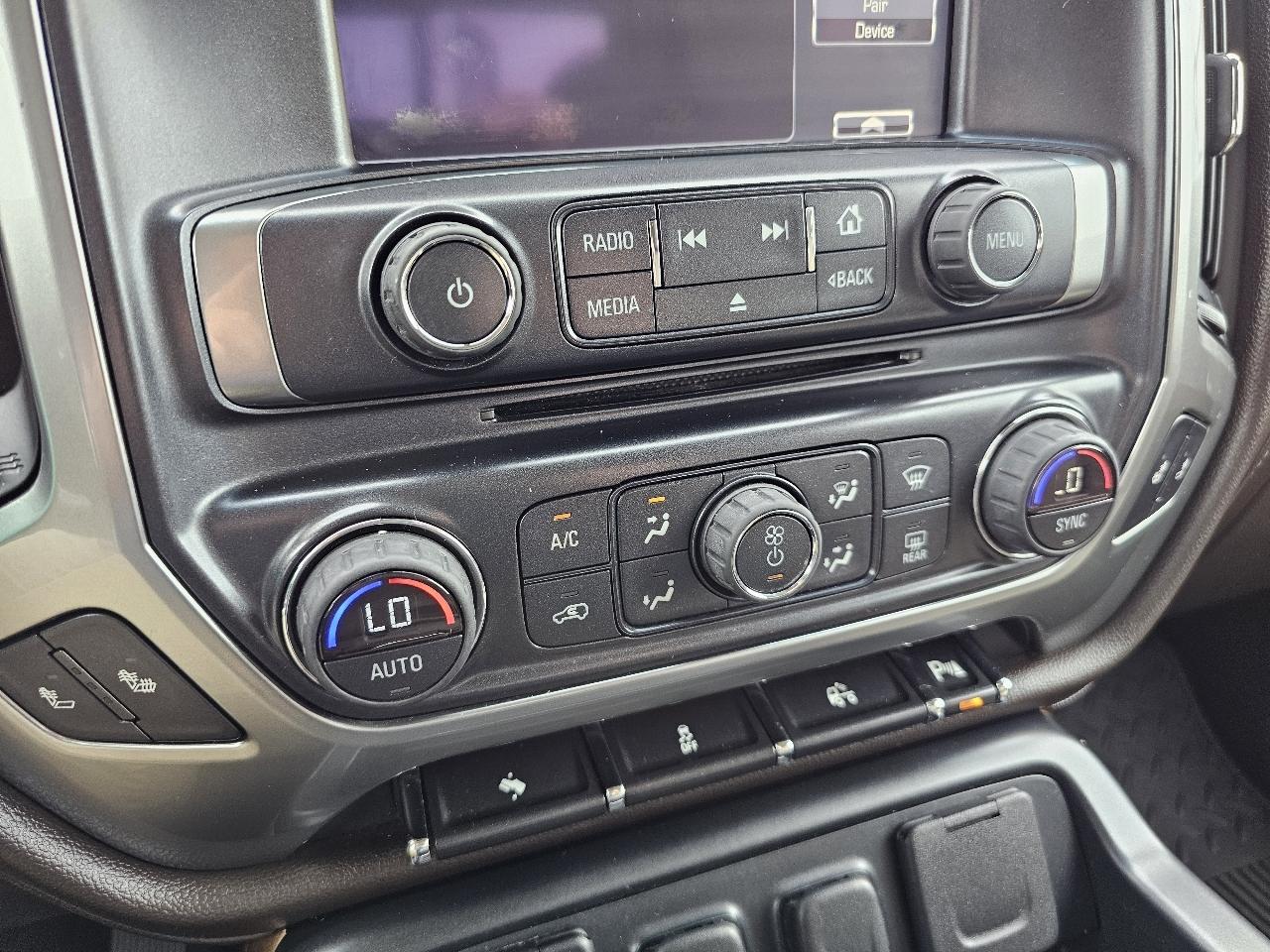 Chevrolet Silverado 1500 LTZ Crew Cab 2WD 2014