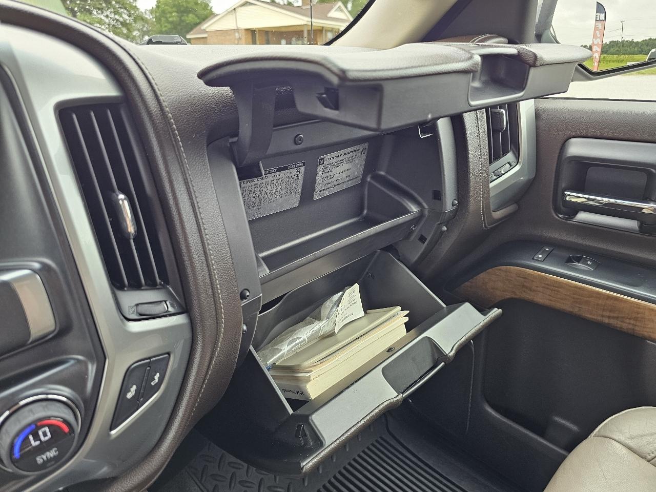 Chevrolet Silverado 1500 LTZ Crew Cab 2WD 2014