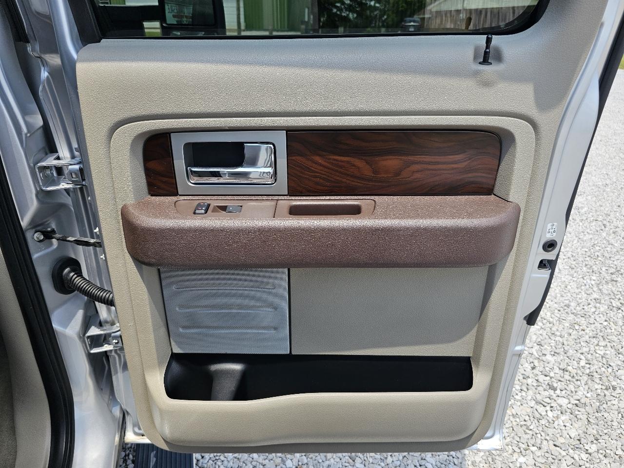 Ford F-150 Platinum SuperCrew 6.5-ft. Bed 4WD 2010