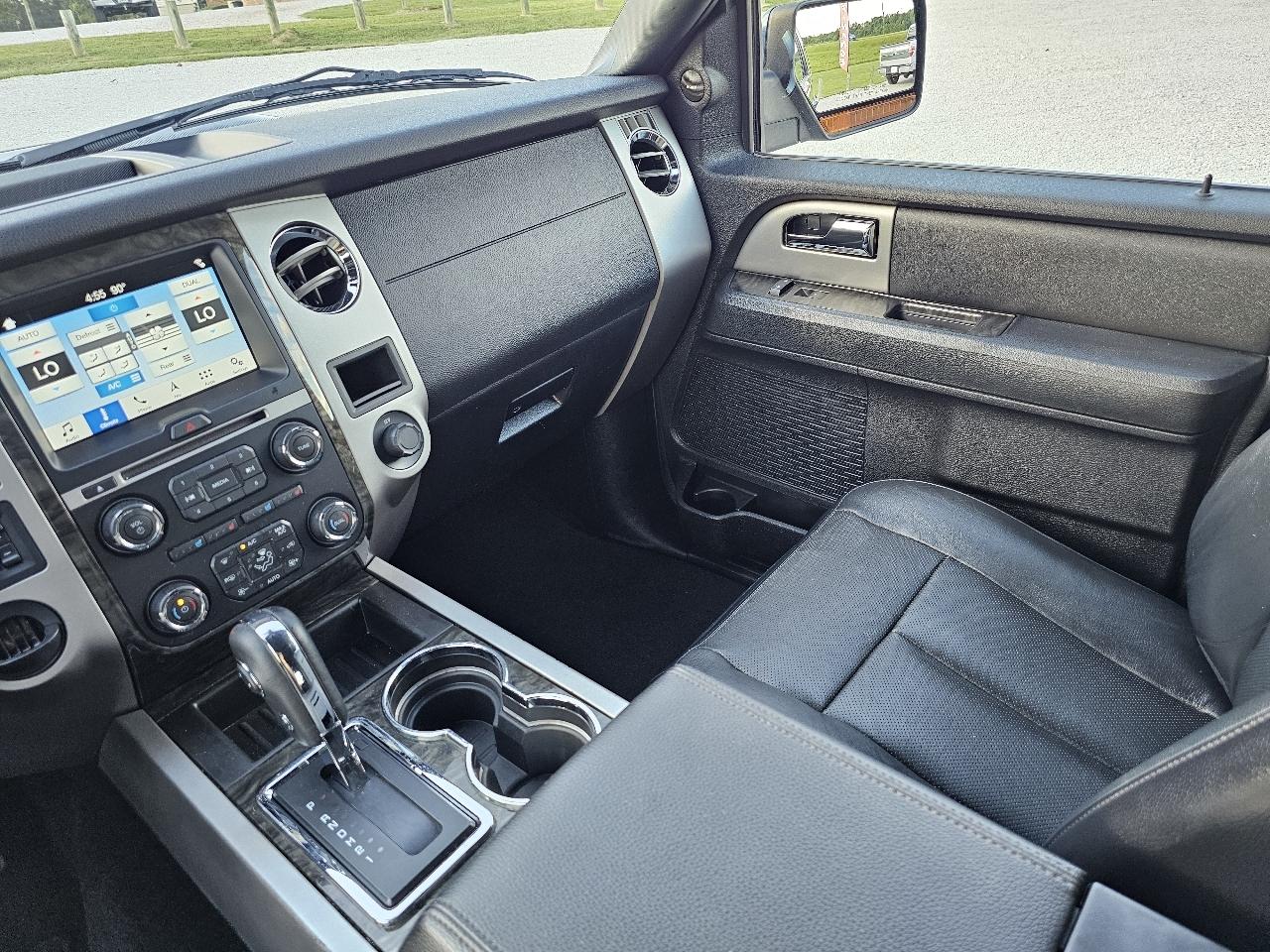 Ford Expedition Limited 2WD 2017